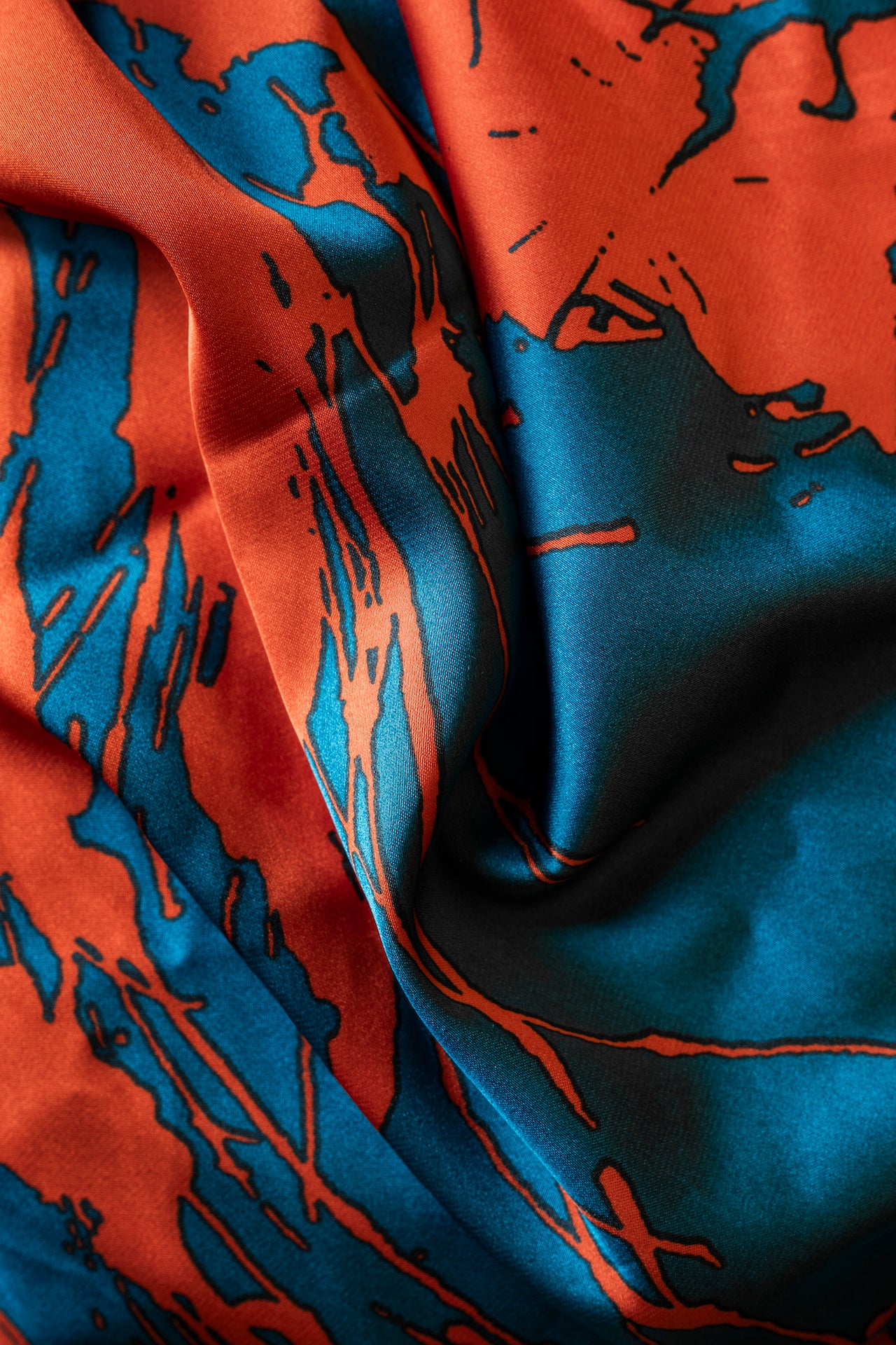The LIONESS Long Robe - various colors/patterns
